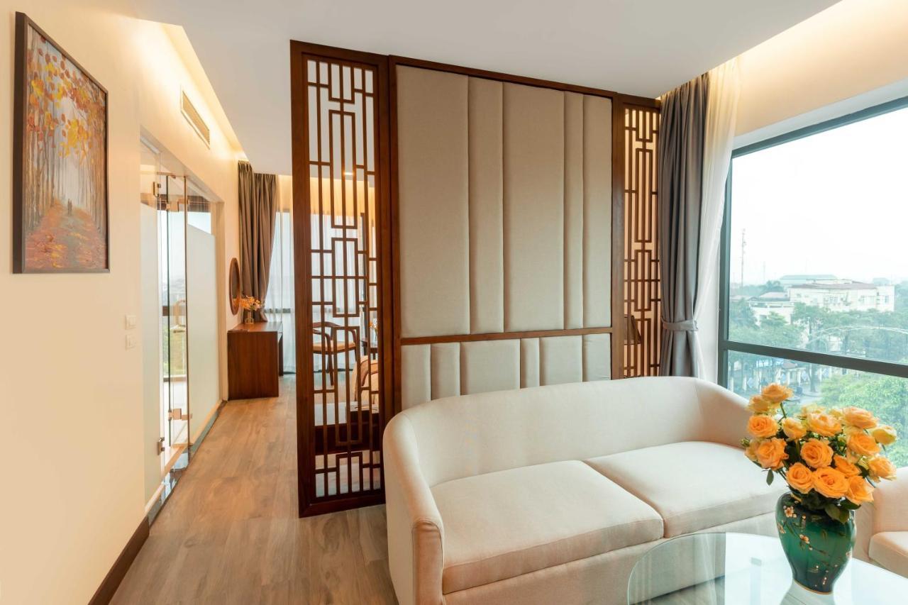 Mt Collection Hotel Ninh Binh Buitenkant foto